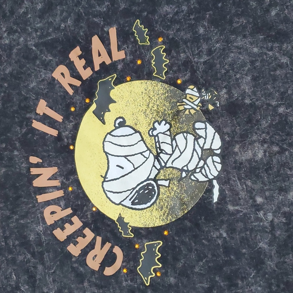 Womens Peanuts Snoopy "Creepin' It Real" Halloween T-Shirt Size Large Mummy NWT - Picture 2 of 2